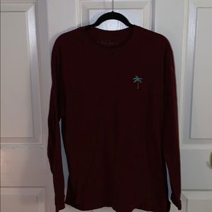 long sleeve magenta t-shirt with palm tree